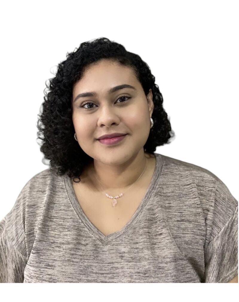 Stefania Troncoso, Author at Social Geek